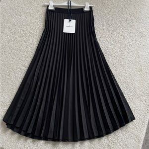Moncler pleaded skirt